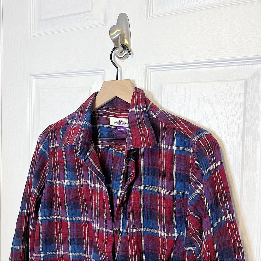 ✧･ﾟred, white, & blue flannel